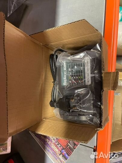 Зарядное устройство