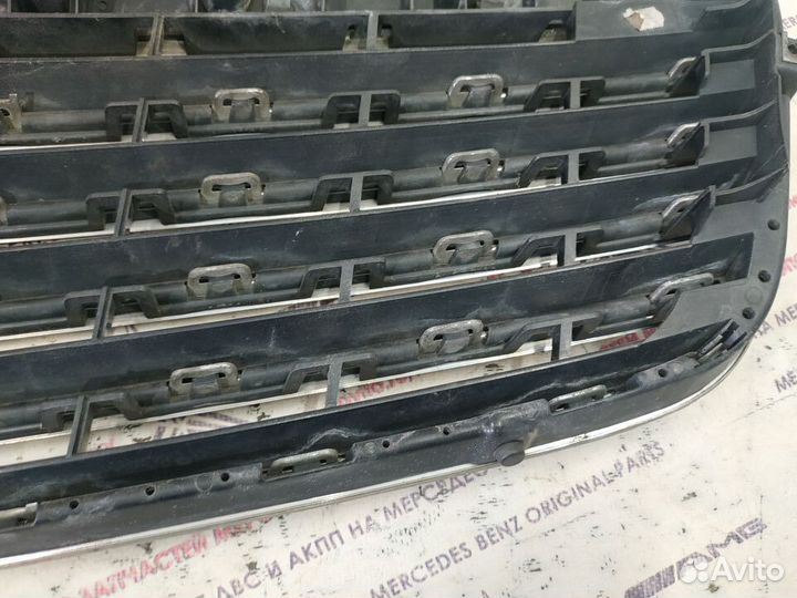 Решетка радиатора w211 Mercedes рестайл