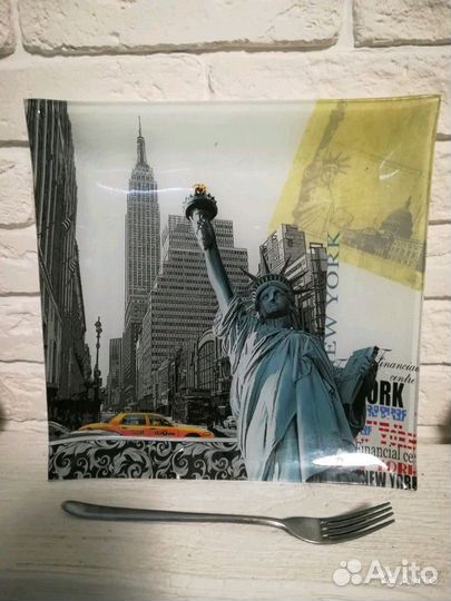 Тарелки 2 шт Париж / Нью Йорк