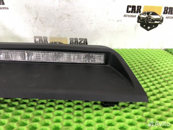 Фонарь задний на полку (стоп-сигнал) Toyota Camry