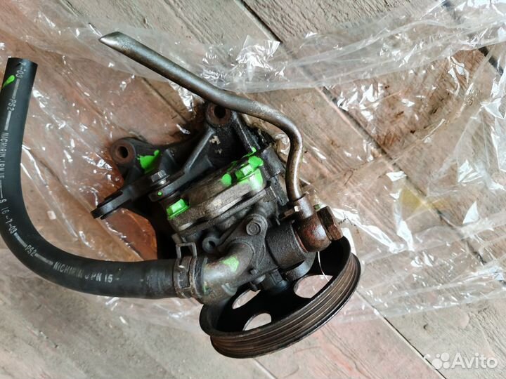 Насос гидроусилителя Suzuki Vitara (гур)