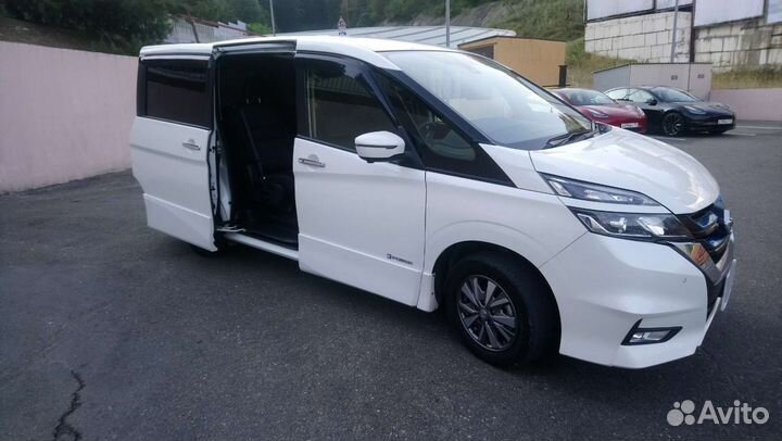 Nissan Serena 2 CVT, 2018, 92 800 км