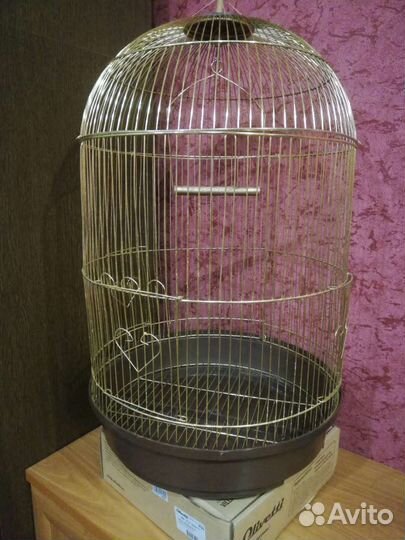 Клетка для крупного попугая