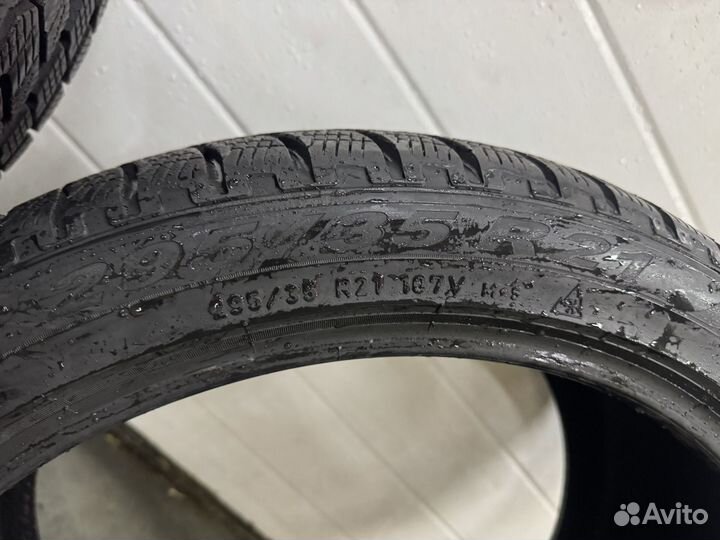 Pirelli Scorpion Winter 295/35 R21 и 315/30 R22