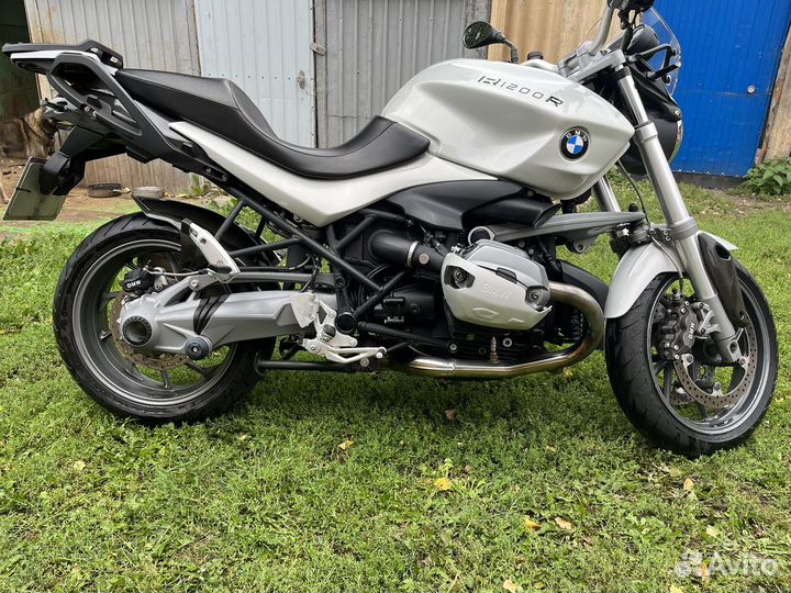 BMW R1200R 2012 год