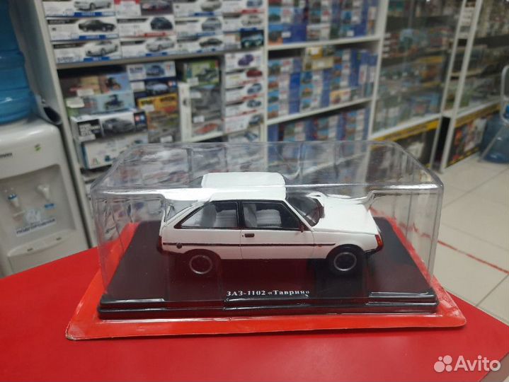 Легендарные советские Автомобили заз-1102 1:24 Hac