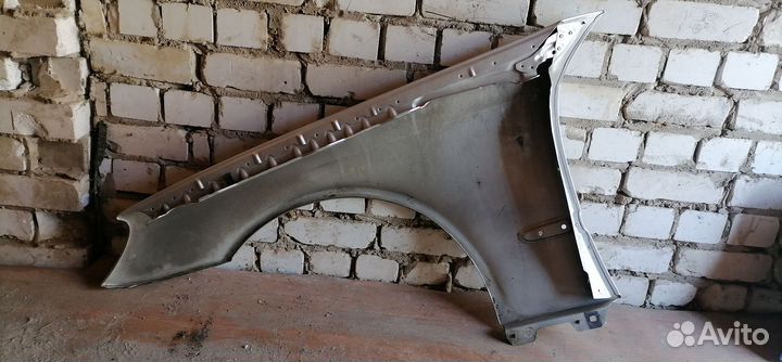 Крыло переднее правое мв W211