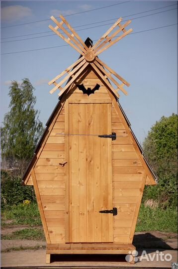 Уличный туалет деревянный JKT228