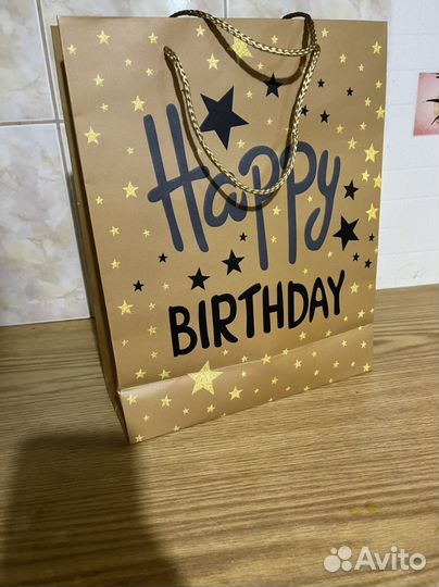 Коробка подарочная