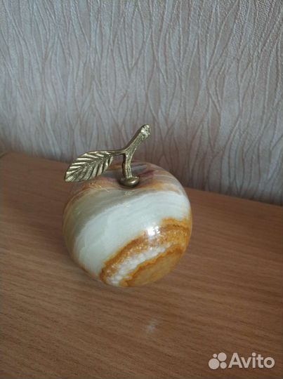 Сувениры из оникса