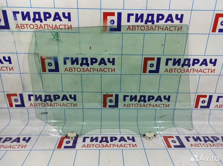 Стекло двери задней левой Nissan X-Trail (T32) 823