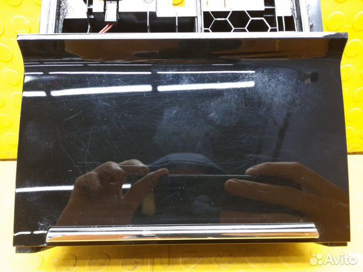 Бардачок Skoda Octavia cwva 2017