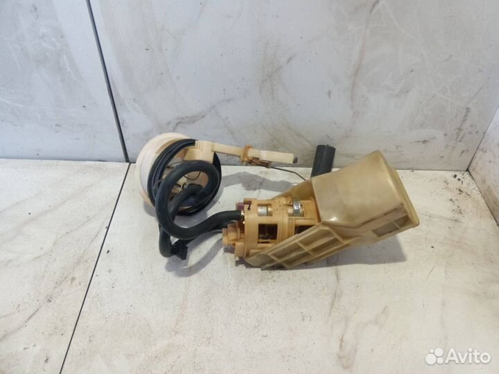 Насос топливный в бак Nissan Primera P10 1995