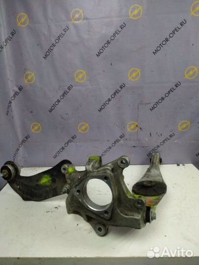 Рычаг поперечный задний левый Opel Insignia 2009