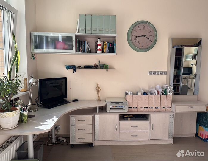 Рабочее место стол