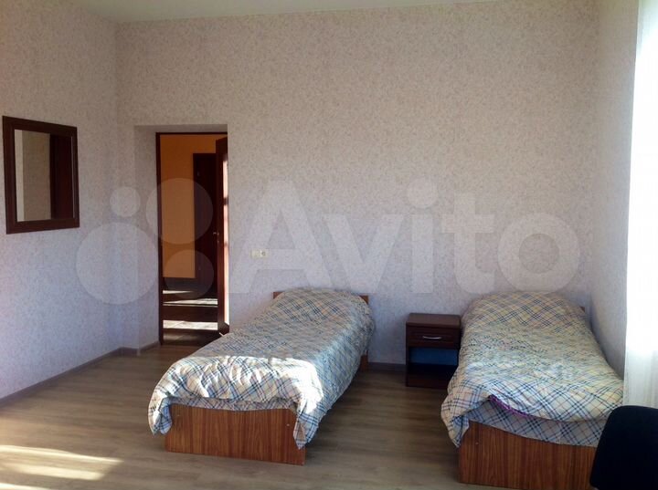 Комната 21 м² в 8-к., 2/3 эт.