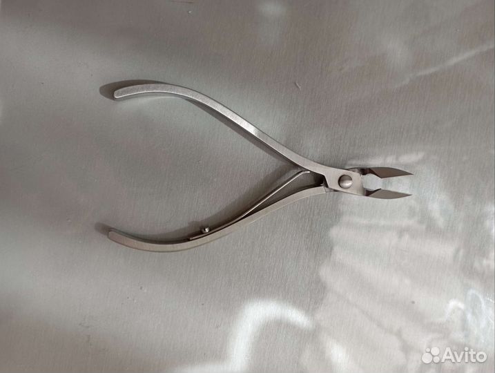 Щипчики для маникюра
