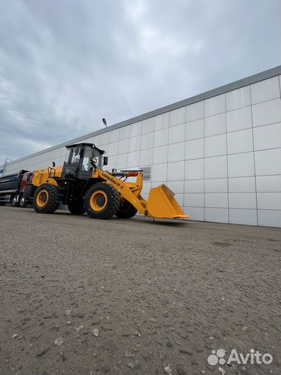 Фронтальный погрузчик Lonking CDM836N, 2023