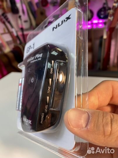 Комбоусилитель Nux для наушников