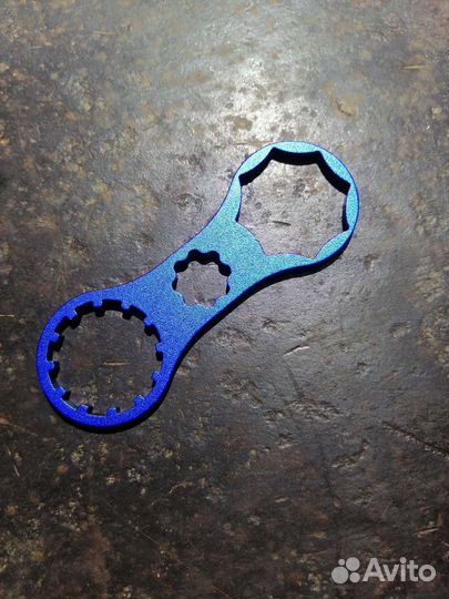 Ключ для велосипедной вилки