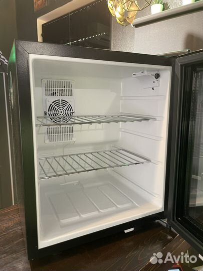 Мини холодильник для напитков Gastrorag