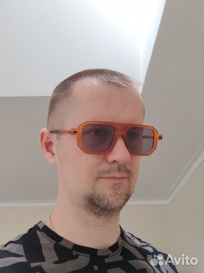 Солнцезащитные очки Iconiq Retro кирпичные / 043