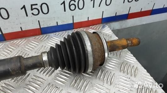 Привод передний правый toyota prius XW30 (6UK06N10