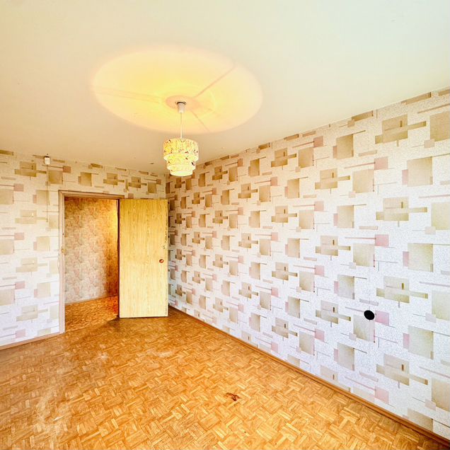 2-к. квартира, 43 м², 8/9 эт.