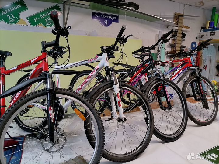 Велосипеды и аксессуары