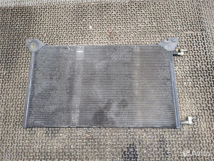 Радиатор кондиционера Cadillac Escalade 3, 2012
