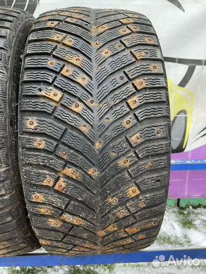 Michelin X-Ice North 4 255/35 R20 97H