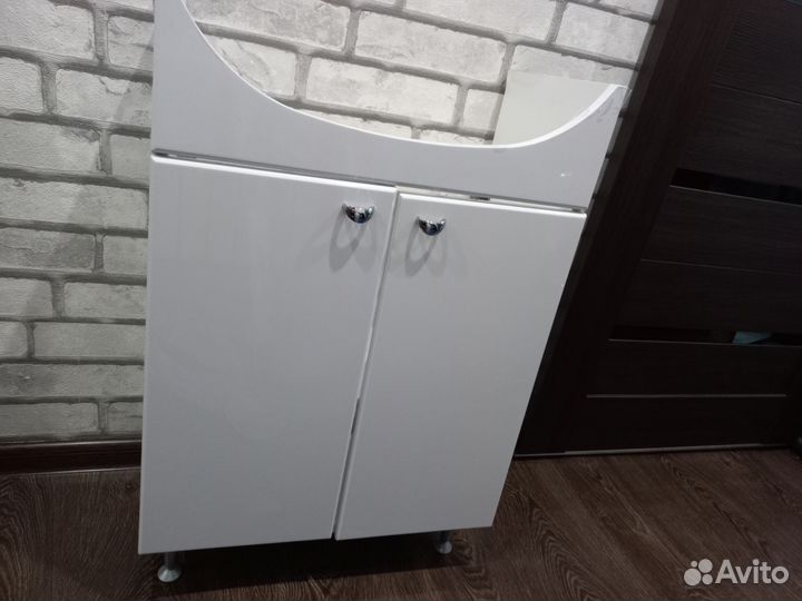 Тумба для ванной,унитаз