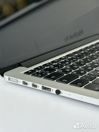 Ноутбук Macbook Pro 13 Retina 2015 i5, SSD 128gb
