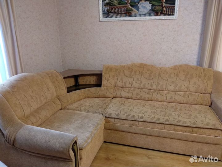 Угловой диван