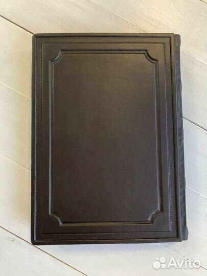 Книга почета.Клуб Бусидо(подарочная кожаная книга)