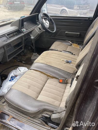 Nissan Vanette бортовой, 1990