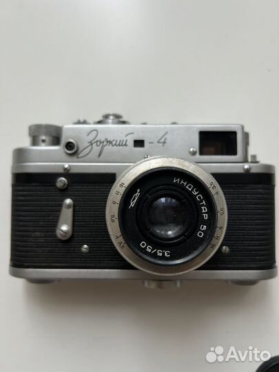 Плёночный фотоаппарат Зоркий 4