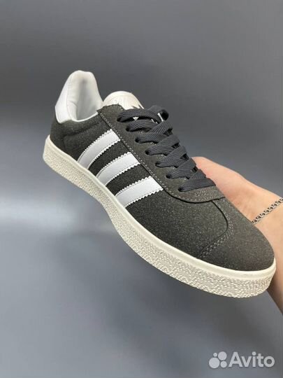 Adidas gazelle