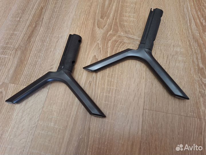 Ножки для телевизоров samsun UE40NU7170 UE40NU7100