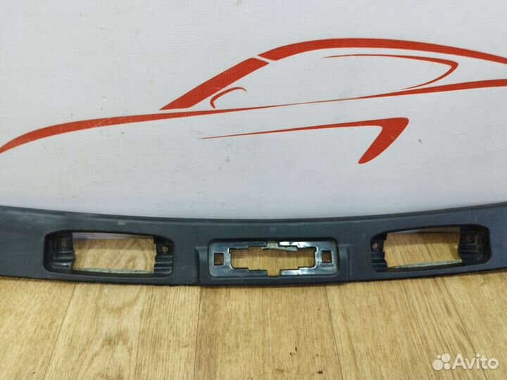 Накладка крышки багажника Kia Sportage 3