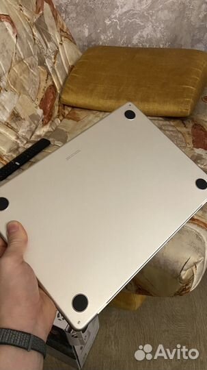 Apple macbook air 13 2022 m2 8 512