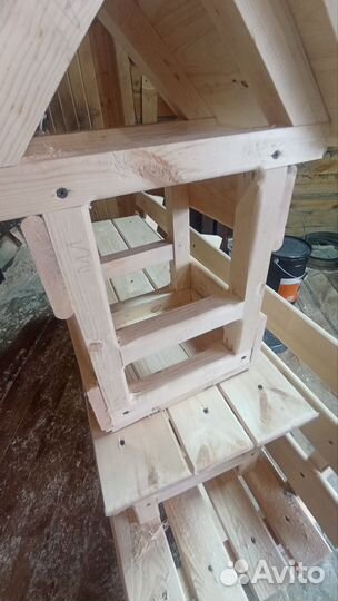 Кормушка для птиц