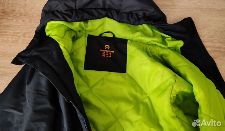 Куртка демисезонная для мальчика 140-146