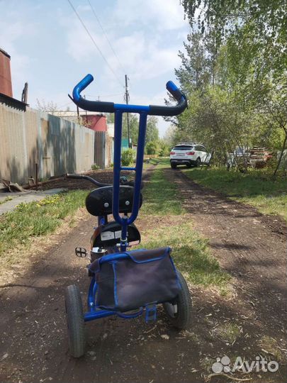 Детский трехколесный велосипед