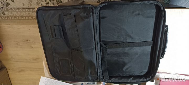 Сумка для ноутбука с каркасной боковиной