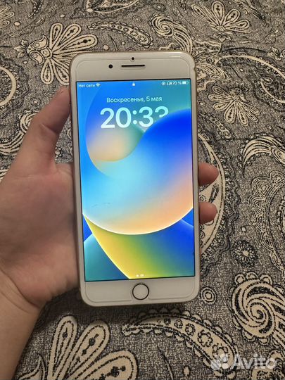iPhone 8 Plus, 64 ГБ