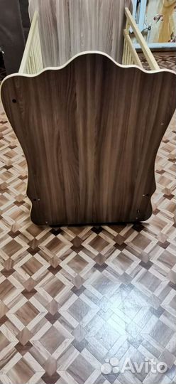 Детская кровать маятник