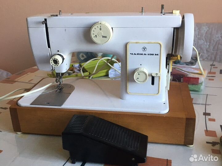 Швейная машина Чайка 132м