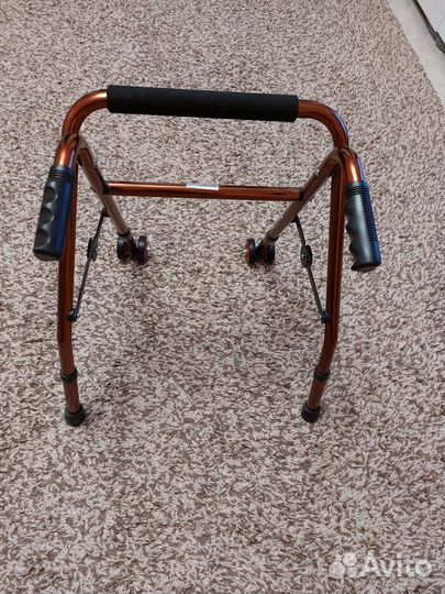 Продам Ходунки