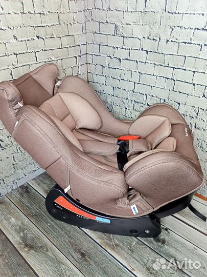 Детские автокресла новые от 1 мес до 4 - 7 лет